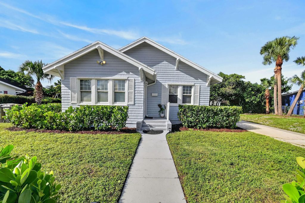 415 Greenbriar Drive, West Palm Beach