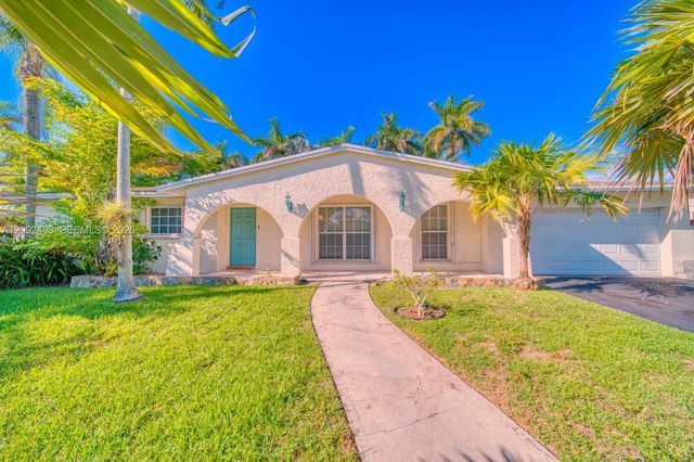 20120 Sw 84th Place, Cutler Bay