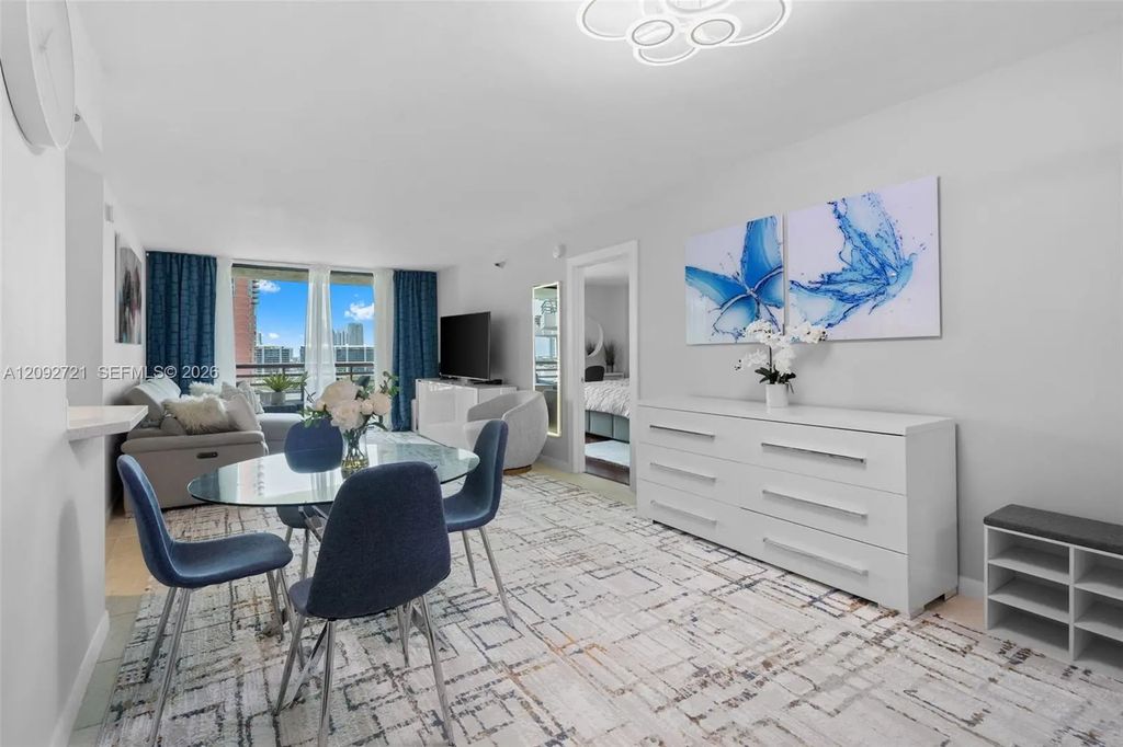 3300 Ne 191st Street #1816, Aventura