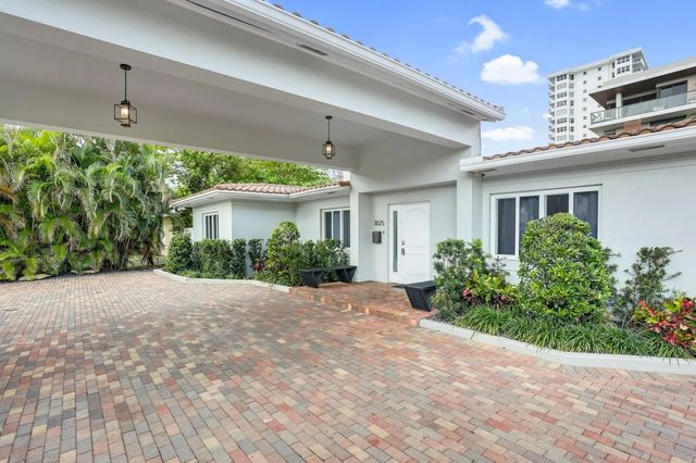 2 of 38 - 3025 Center Avenue, Fort Lauderdale, FL
