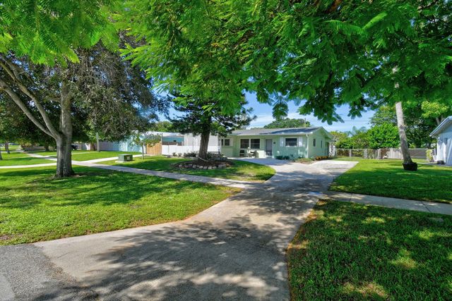 12229 Colony Avenue, Palm Beach Gardens