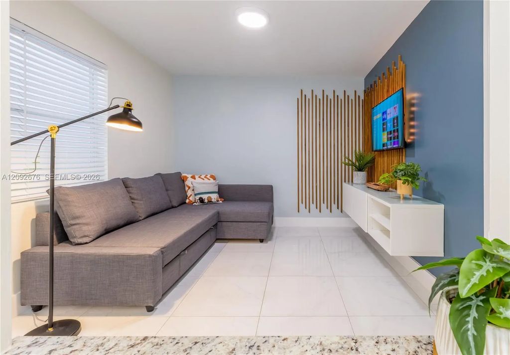 1762 Nw 15th Street #2, Miami