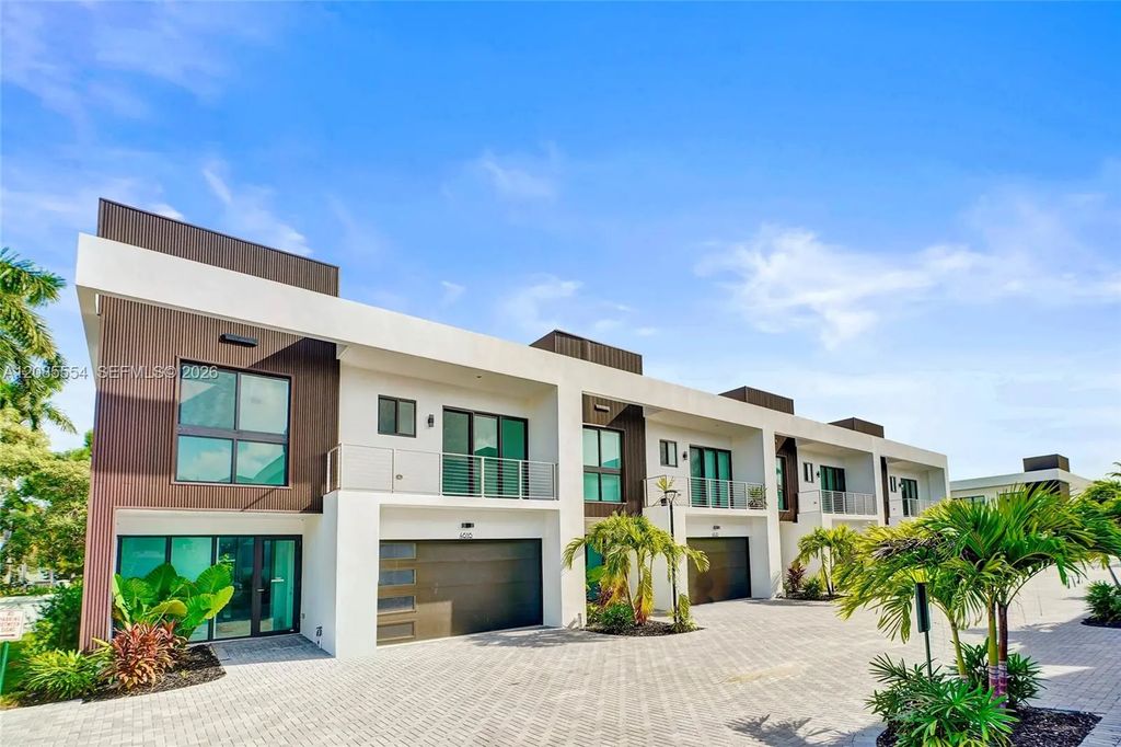 4616 Sw 32nd Avenue #a1, Dania Beach