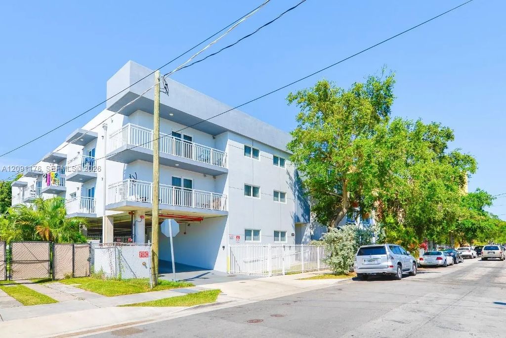 1029 Nw 3rd Street #202, Miami