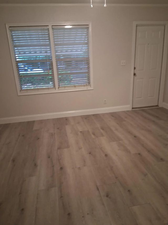 2 of 39 - 5815 Garden Avenue, West Palm Beach, FL