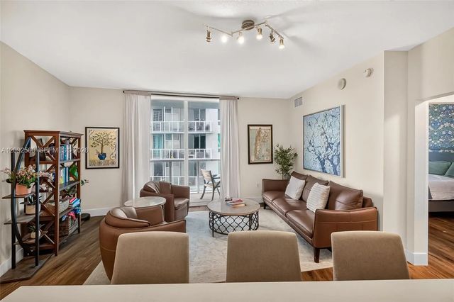 2 of 41 - 1900 N Bayshore Drive #2717, Miami, FL