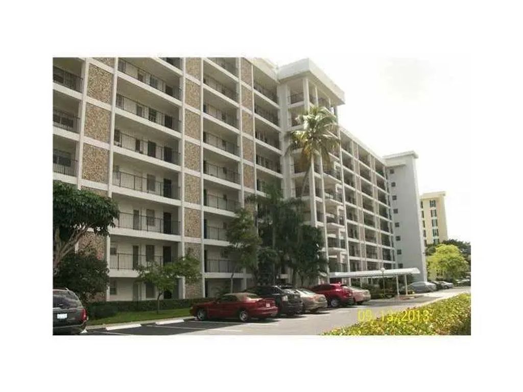 3150 N Palm Aire Drive #unit 407, Pompano Beach
