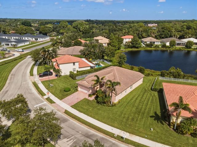 2 of 69 - 1251 Se Illusion Isle Way, Stuart, FL