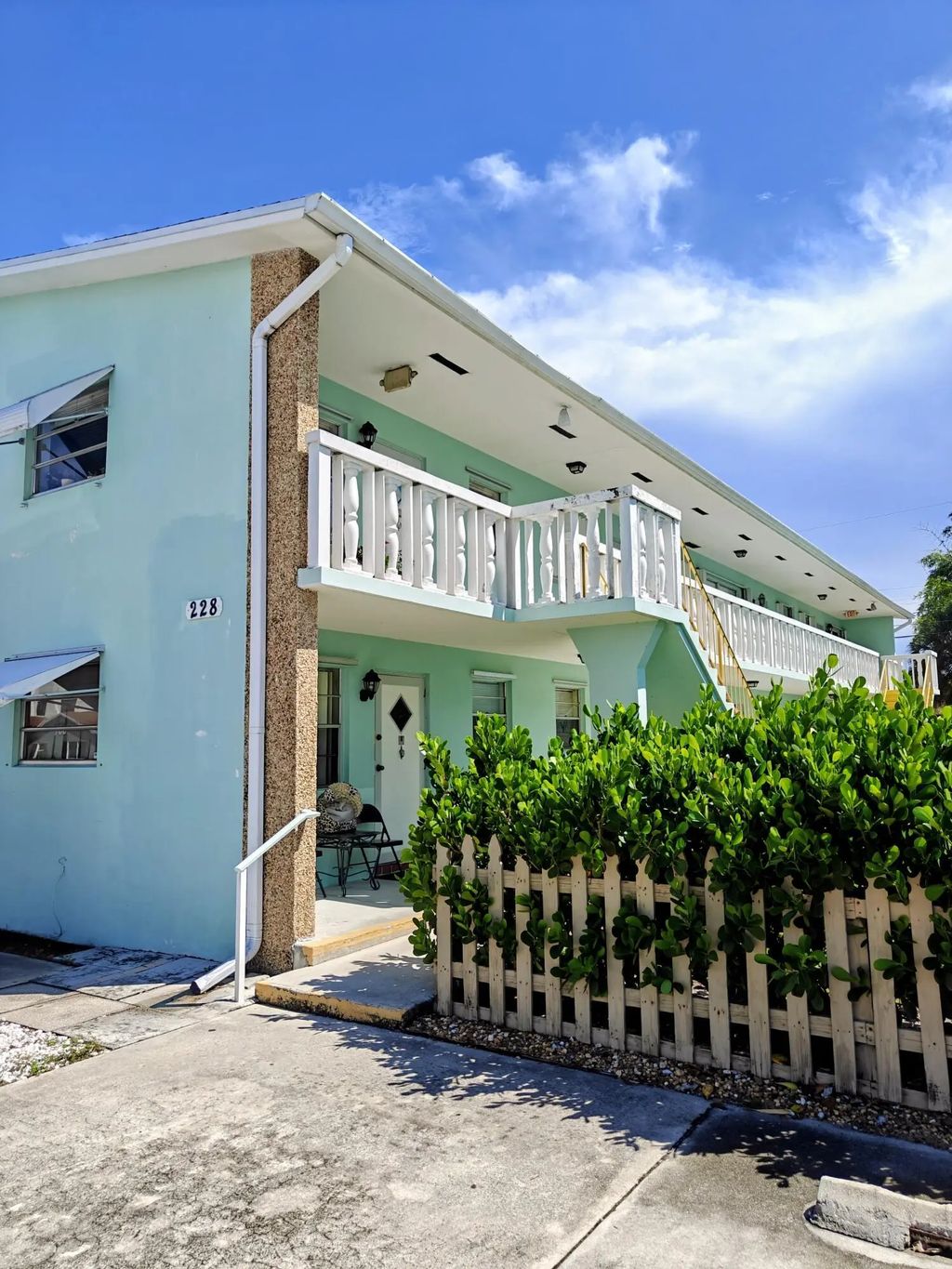 228 N Federal Highway, Lake Worth Beach