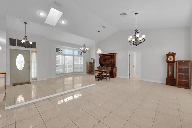 2 of 62 - 2901 Sw Bright Street, Port St. Lucie, FL