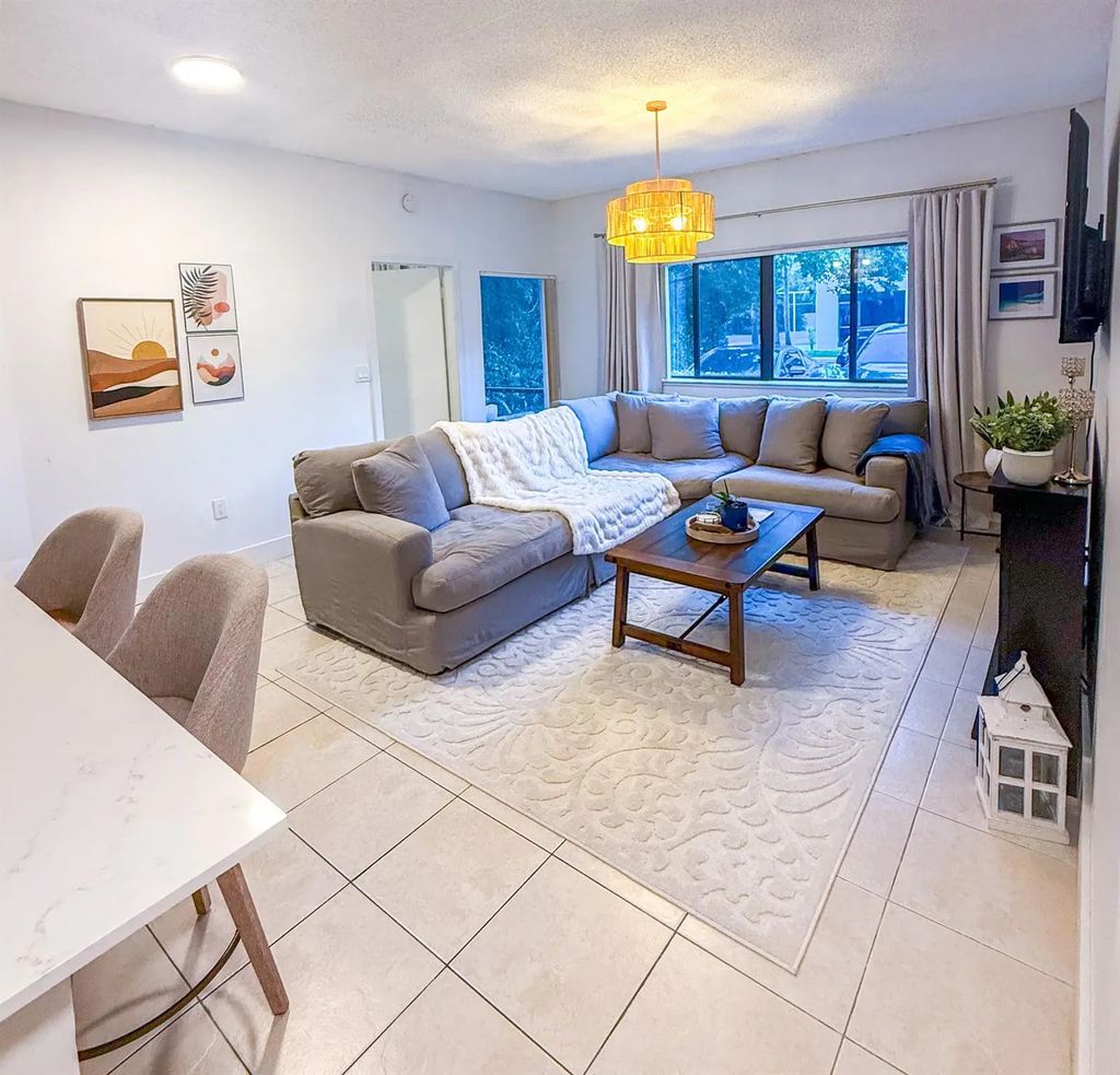 2445 Sw 18th Terrace #504, Fort Lauderdale