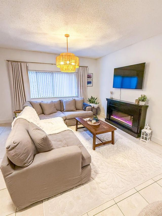 5 of 20 - 2445 Sw 18th Terrace #504, Fort Lauderdale, FL