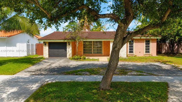 3 of 28 - 1060 N Douglas Road, Pembroke Pines, FL