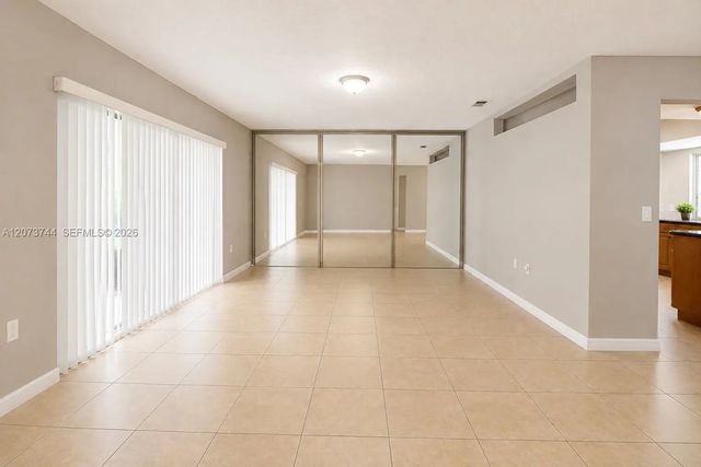4 of 28 - 1060 N Douglas Road, Pembroke Pines, FL
