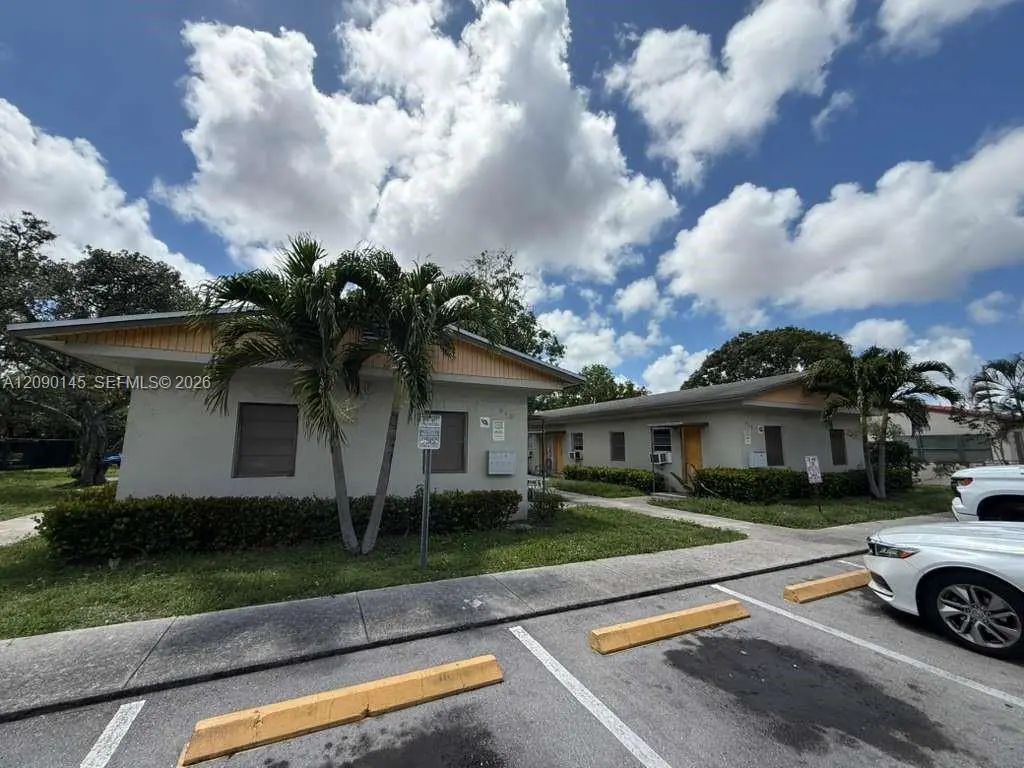 615-619 Nw 11th Avenue, Fort Lauderdale