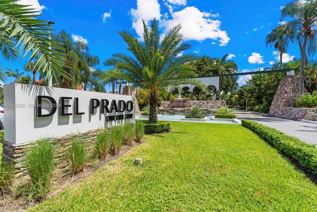 2 of 33 - 18021 Biscayne Boulevard #1102, Aventura, FL