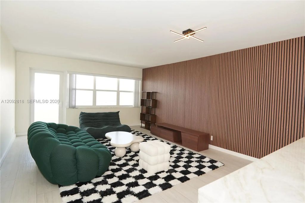 401 Golden Isles Drive #701, Hallandale Beach