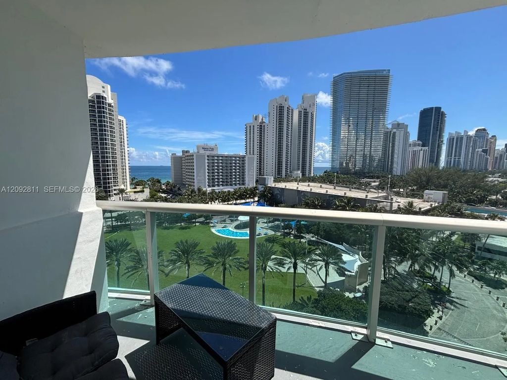 19370 Collins Avenue #1021, Sunny Isles Beach