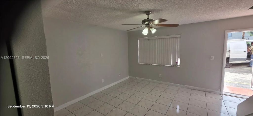 275 W 68th Street #106, Hialeah