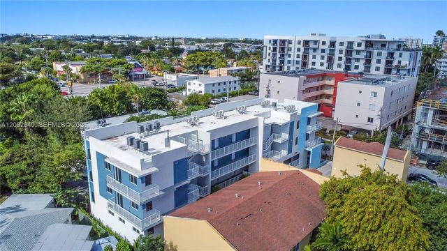 5 of 69 - 1620 Nw 18th Street, Miami, FL