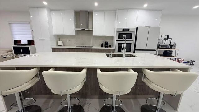 5 of 12 - 9159 Sw 157th Court, Miami, FL