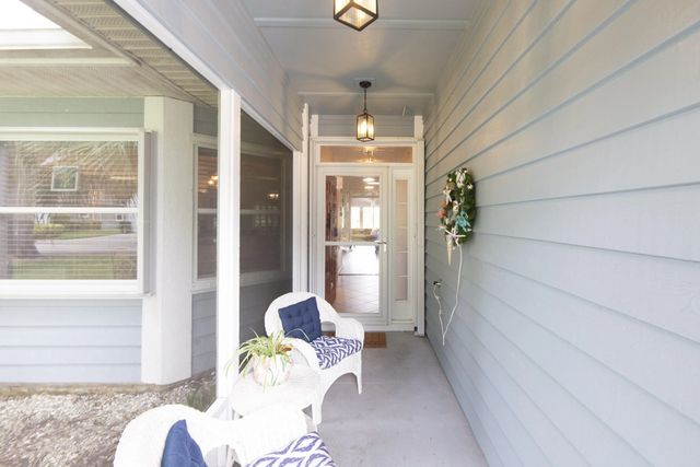 5 of 77 - 401 Tamarind Place, Vero Beach, FL