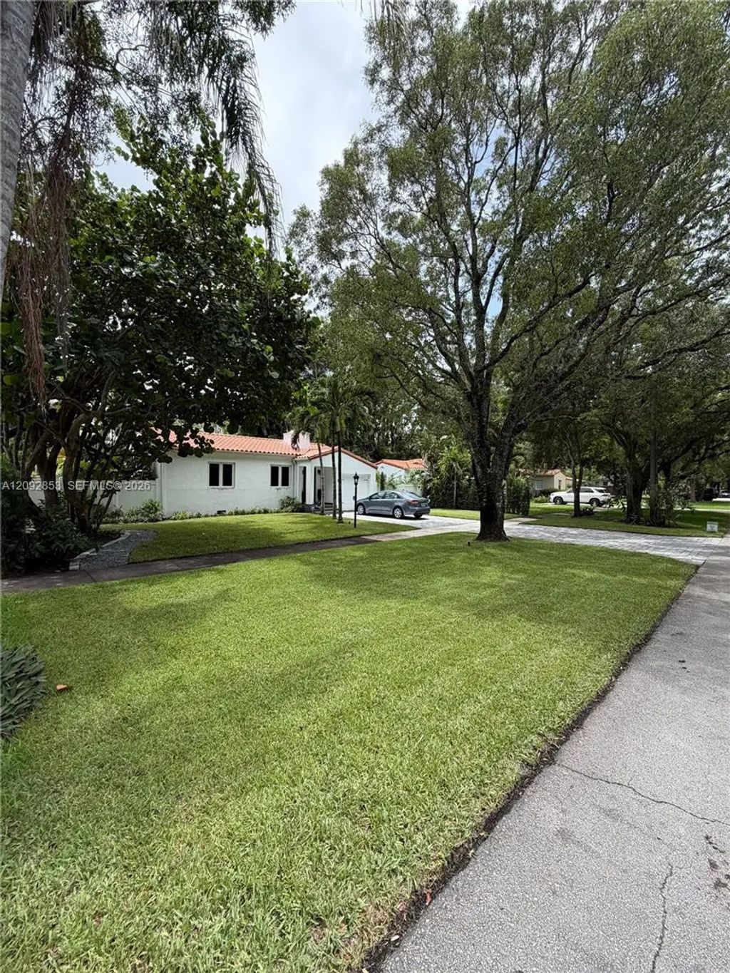62 Nw 105th Street, Miami Shores