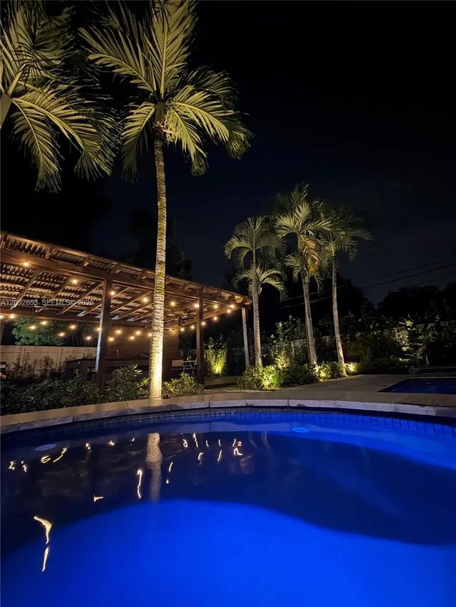 5 of 18 - 62 Nw 105th Street, Miami Shores, FL