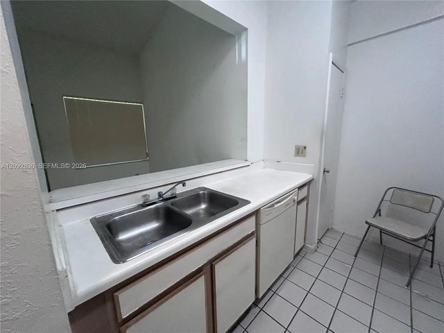 3 of 28 - 2890 N Oakland Forest Drive #202, Oakland Park, FL