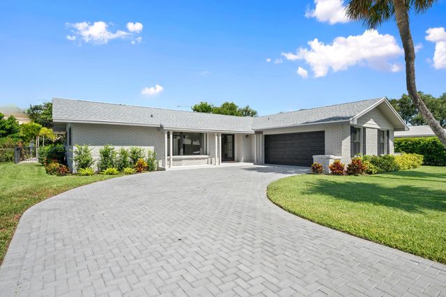 2 of 33 - 11569 Landing Place, North Palm Beach, FL