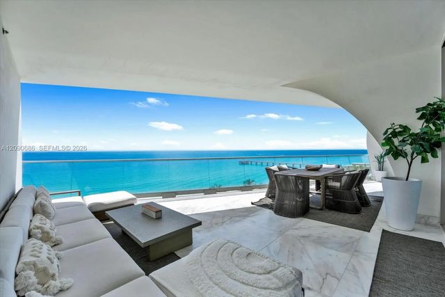 5 of 26 - 16901 Collins Avenue #803, Sunny Isles Beach, FL