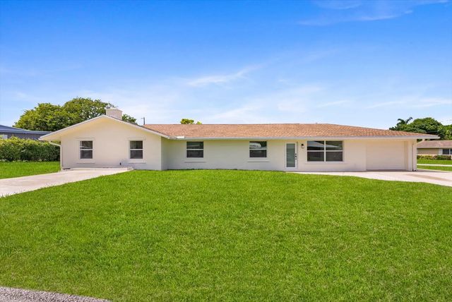 2 of 41 - 6873 S Plymouth Drive S, Lake Worth, FL