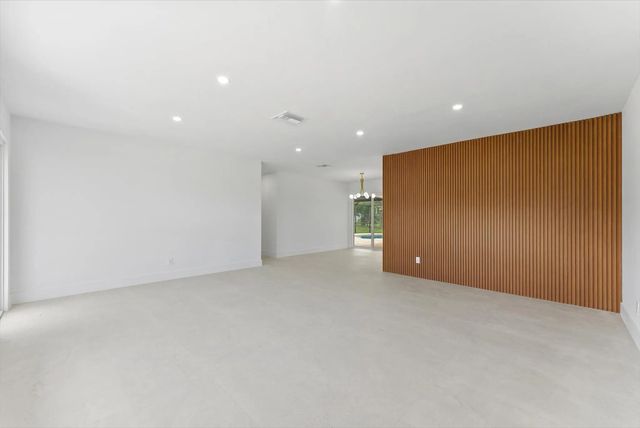 5 of 41 - 6873 S Plymouth Drive S, Lake Worth, FL