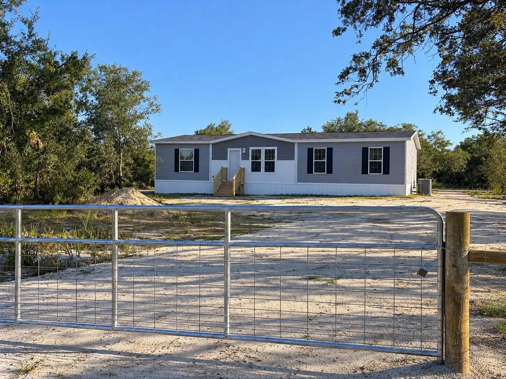 19368 Nw 248th Street, Okeechobee