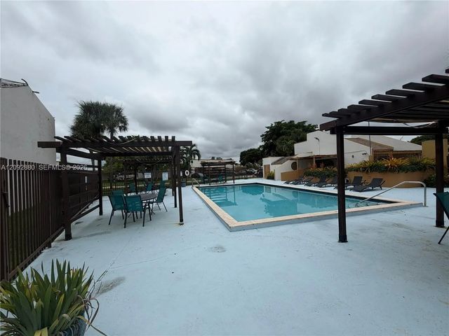 4 of 49 - 13193 Sw 9th Terrace, Miami, FL