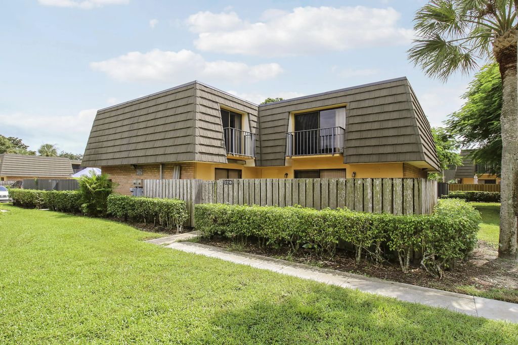2218 22nd Way, West Palm Beach