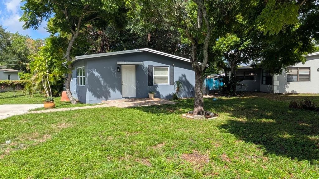 1553 Nw 15th Terrace, Fort Lauderdale