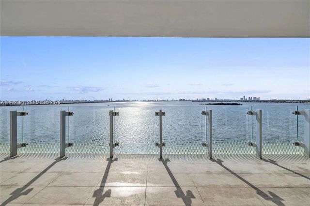 4 of 7 - 700 Ne 26th Terrace #901, Miami, FL