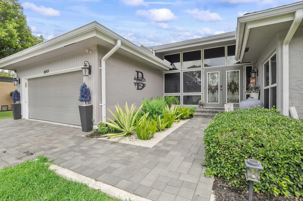 8059 Buttonwood Circle, Tamarac