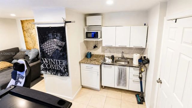 4 of 18 - 4300 Nw 183rd Street, Miami Gardens, FL