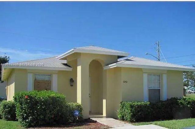 1050 Nw 4th Street, Boynton Beach