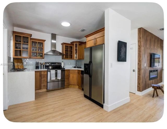 2 of 27 - 3811 Nw 66th Avenue, Virginia Gardens, FL