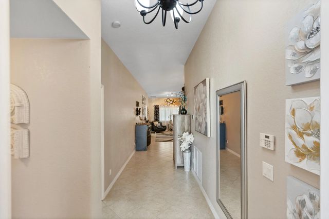 3 of 50 - 1952 Sw Jamesport Drive, Port St. Lucie, FL