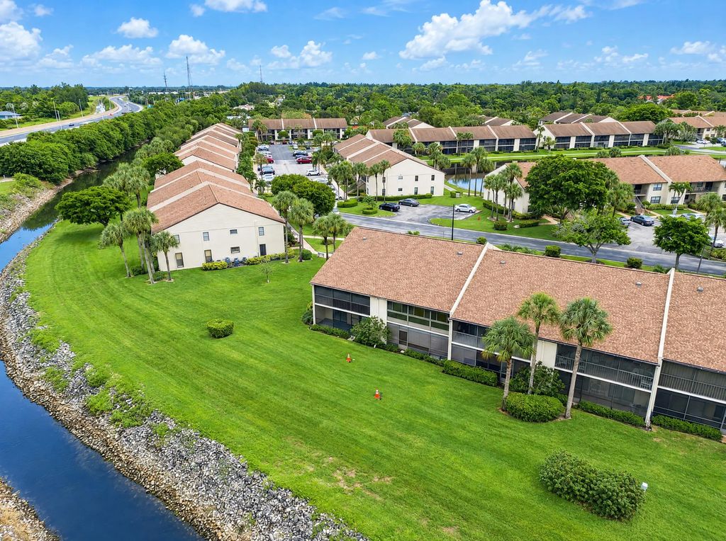 7915 Willow Spring #1218, Lake Worth