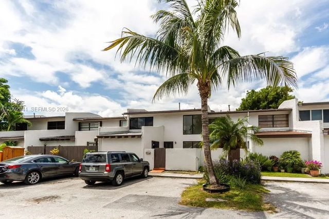2 of 38 - 11312 Sw 67th Terrace, Miami, FL