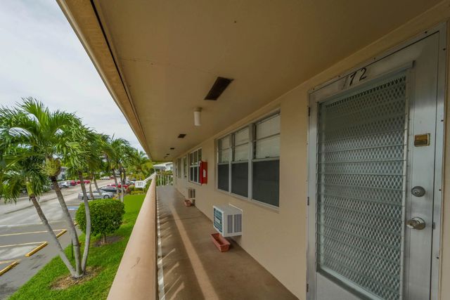 2 of 22 - 173 Kent J, West Palm Beach, FL