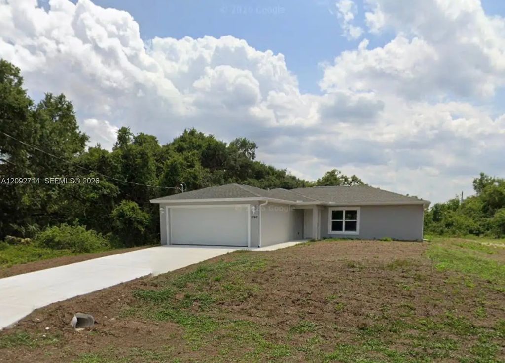 1046 Jabara Lane, 