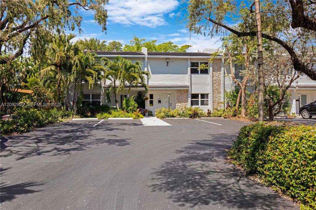 6217 Sw 78th Street #2b, South Miami