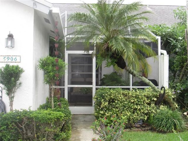 2 of 37 - 5906 Nw 93rd Terrace, Tamarac, FL
