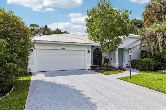141 Lexington Drive, Royal Palm Beach